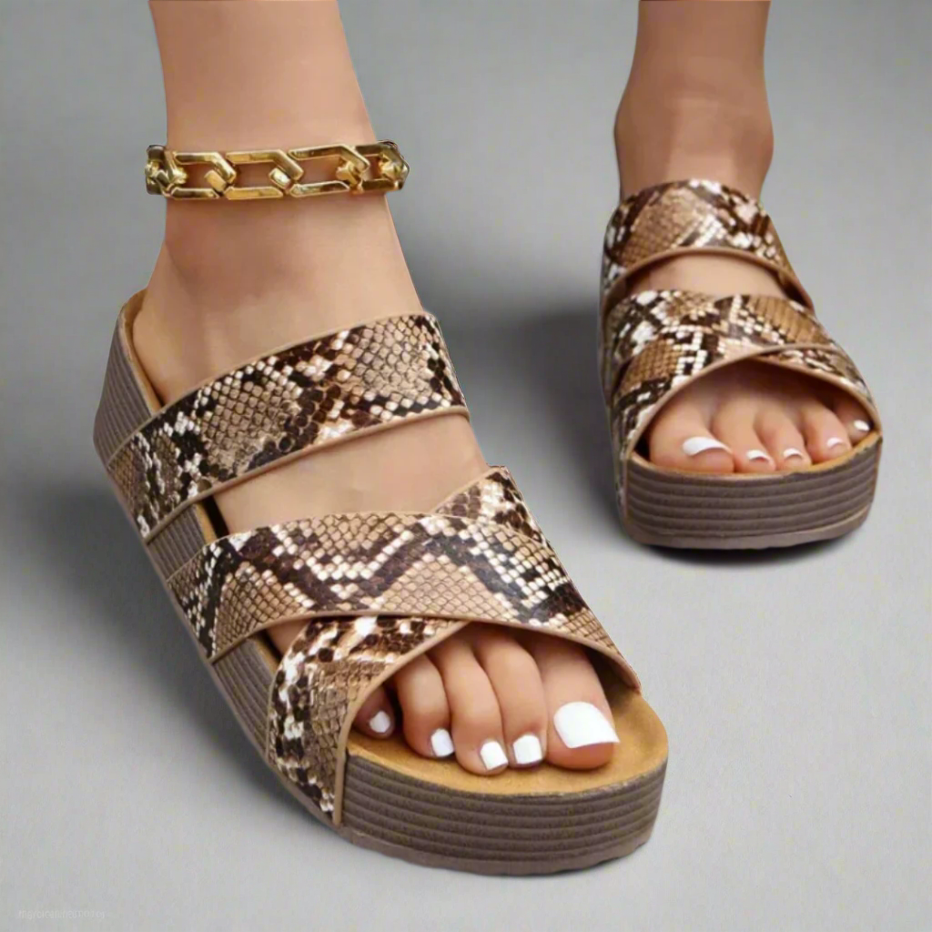 Women’s Orthopedic Comfort Sandals with Ergonomic Sole and Breathable Design