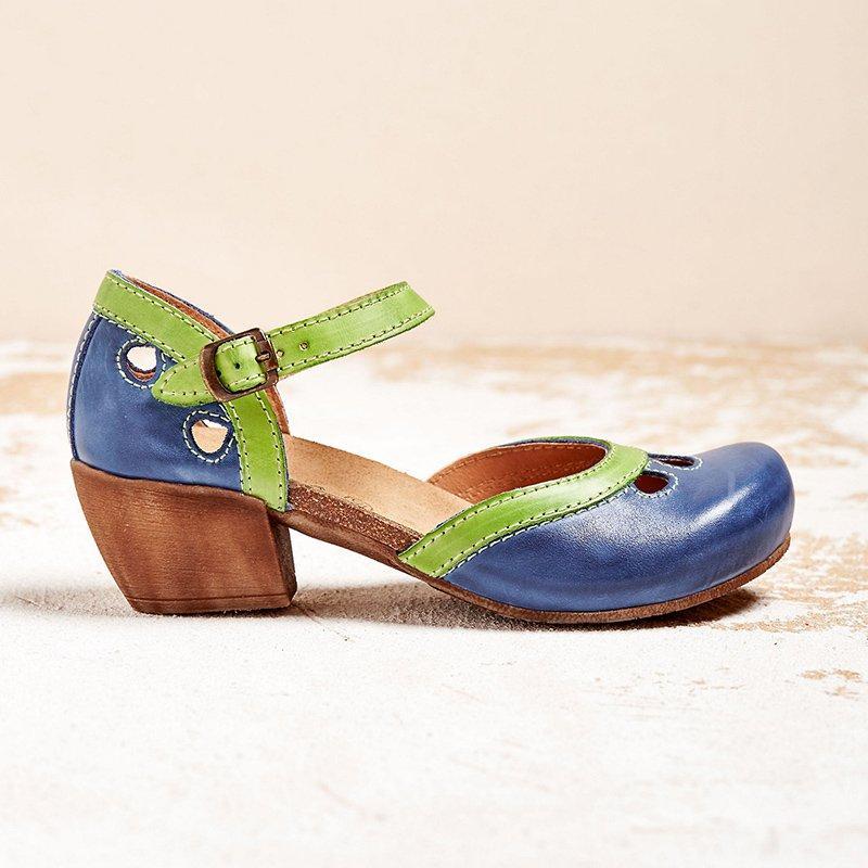 Women’s Mary Jane Flats with Ankle Strap and Color Block Design