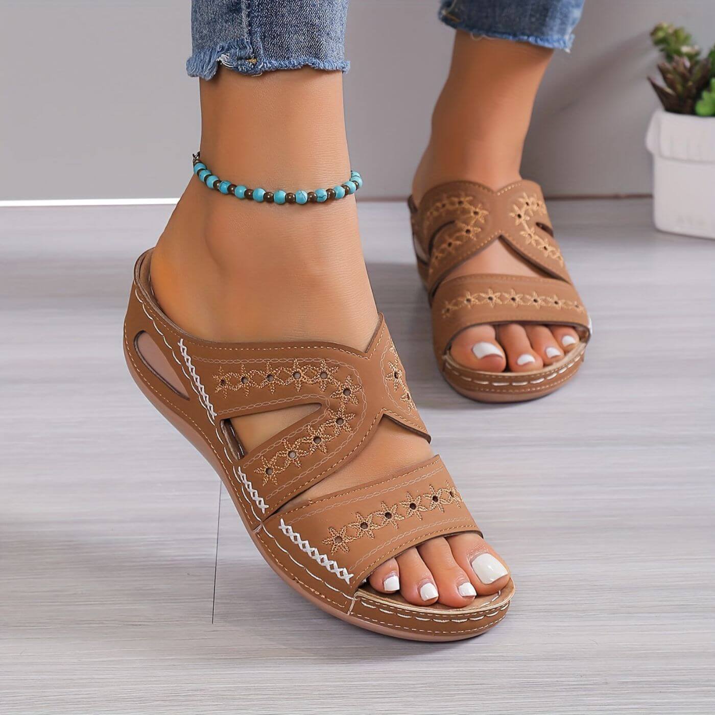 Women’s Slip-Resistant Orthopedic Sandals
