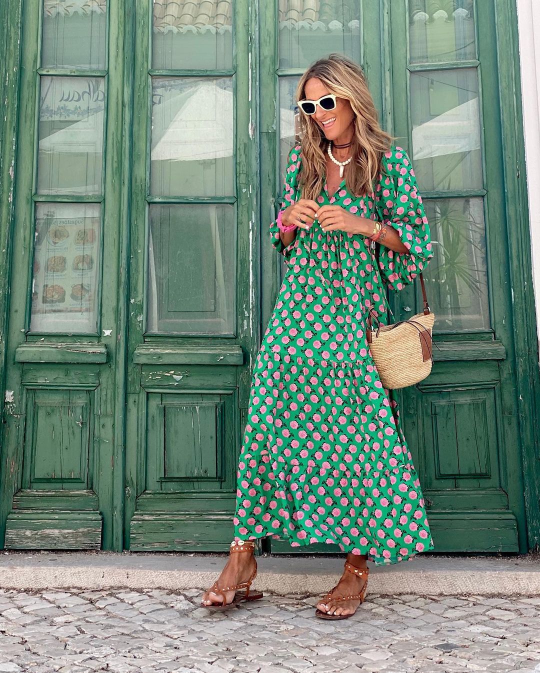 Women’s Summer Maxi Dress with Flowy Silhouette and Elegant Design