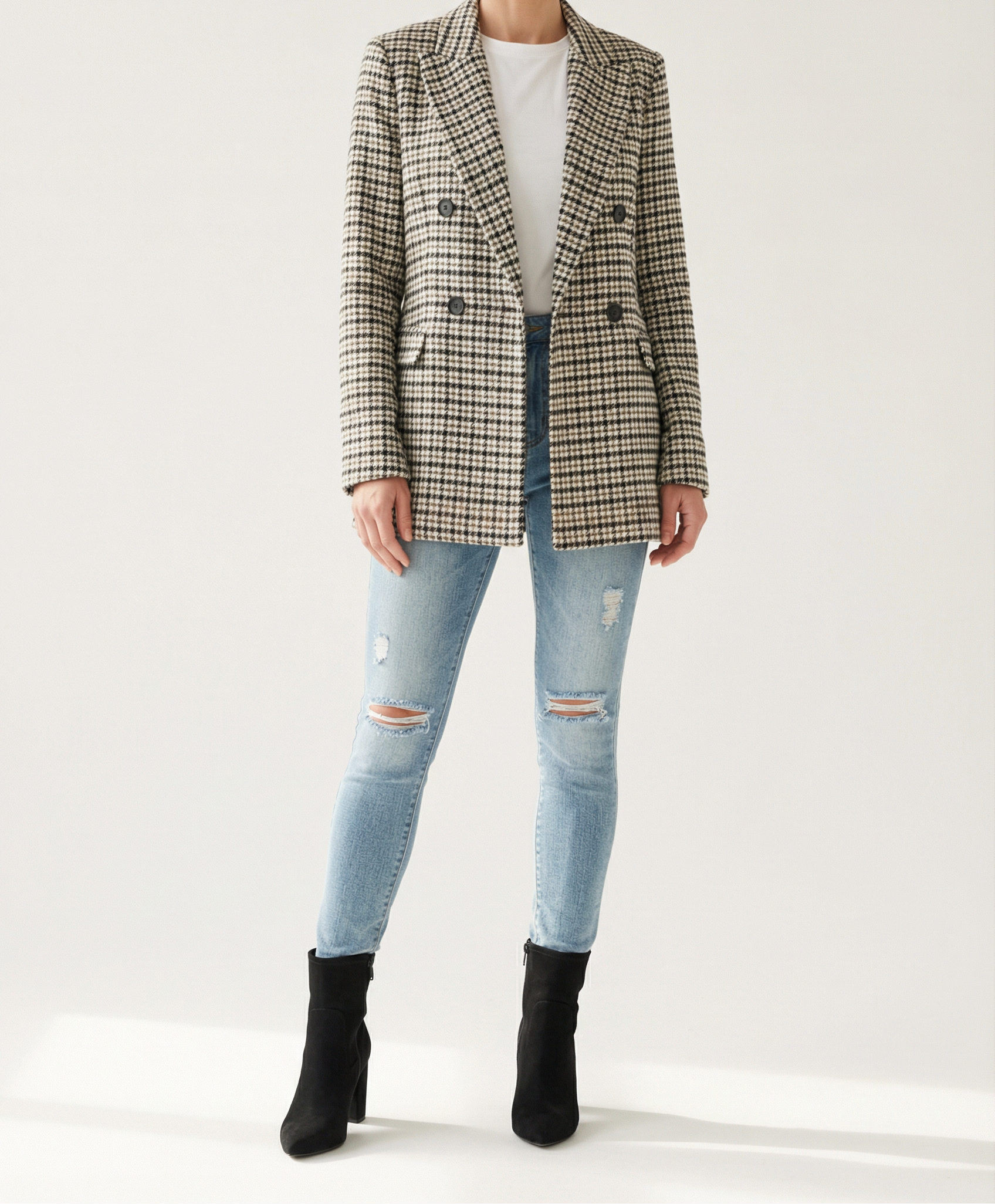 Checked Blazer with Notched Lapel Silhouette