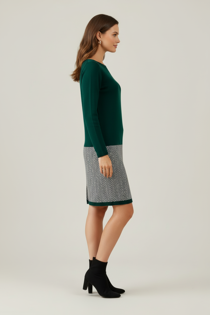 Short Dress with Long Sleeves and Patterned Hem