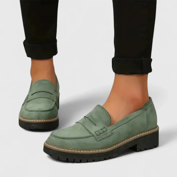Orthopedic Loafers with Lightweight Sole Design