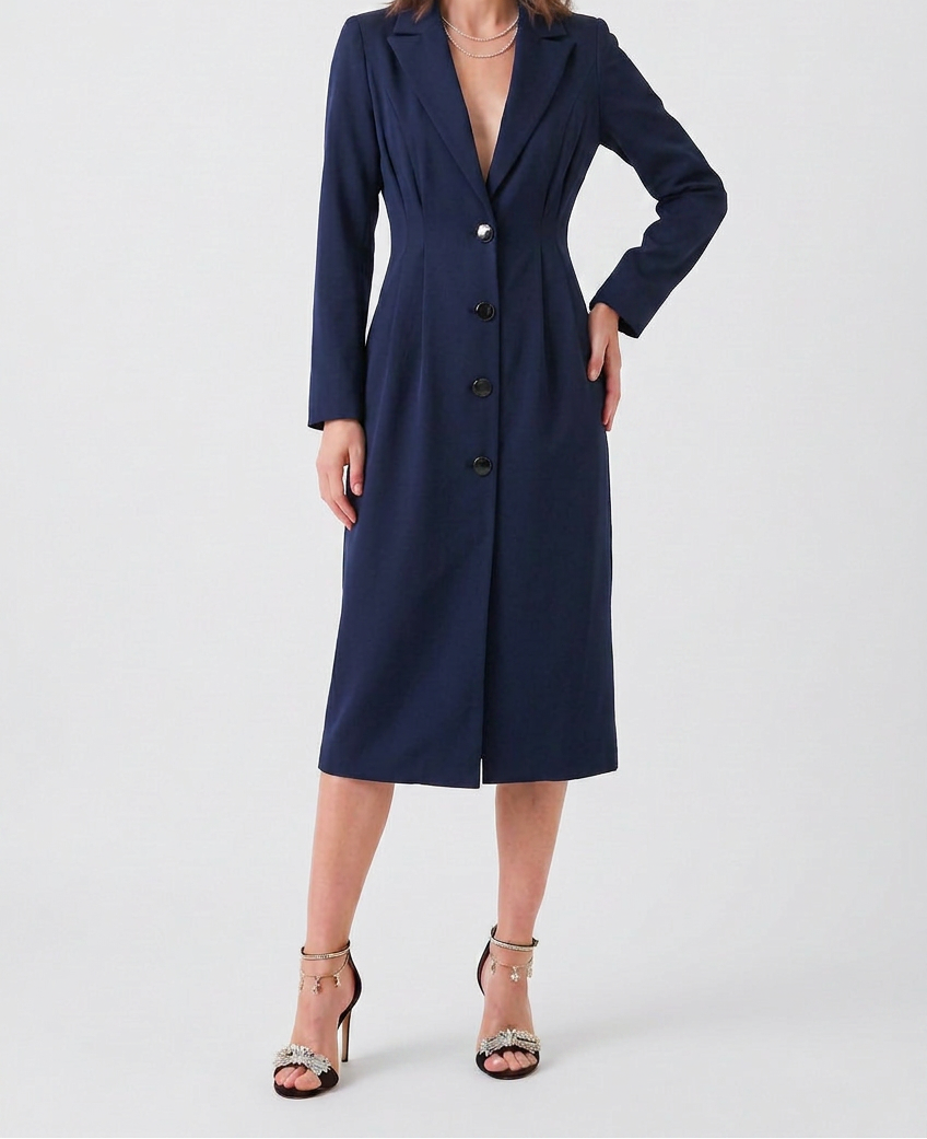 Tailored Knee-Length Dress with Lapel Neckline