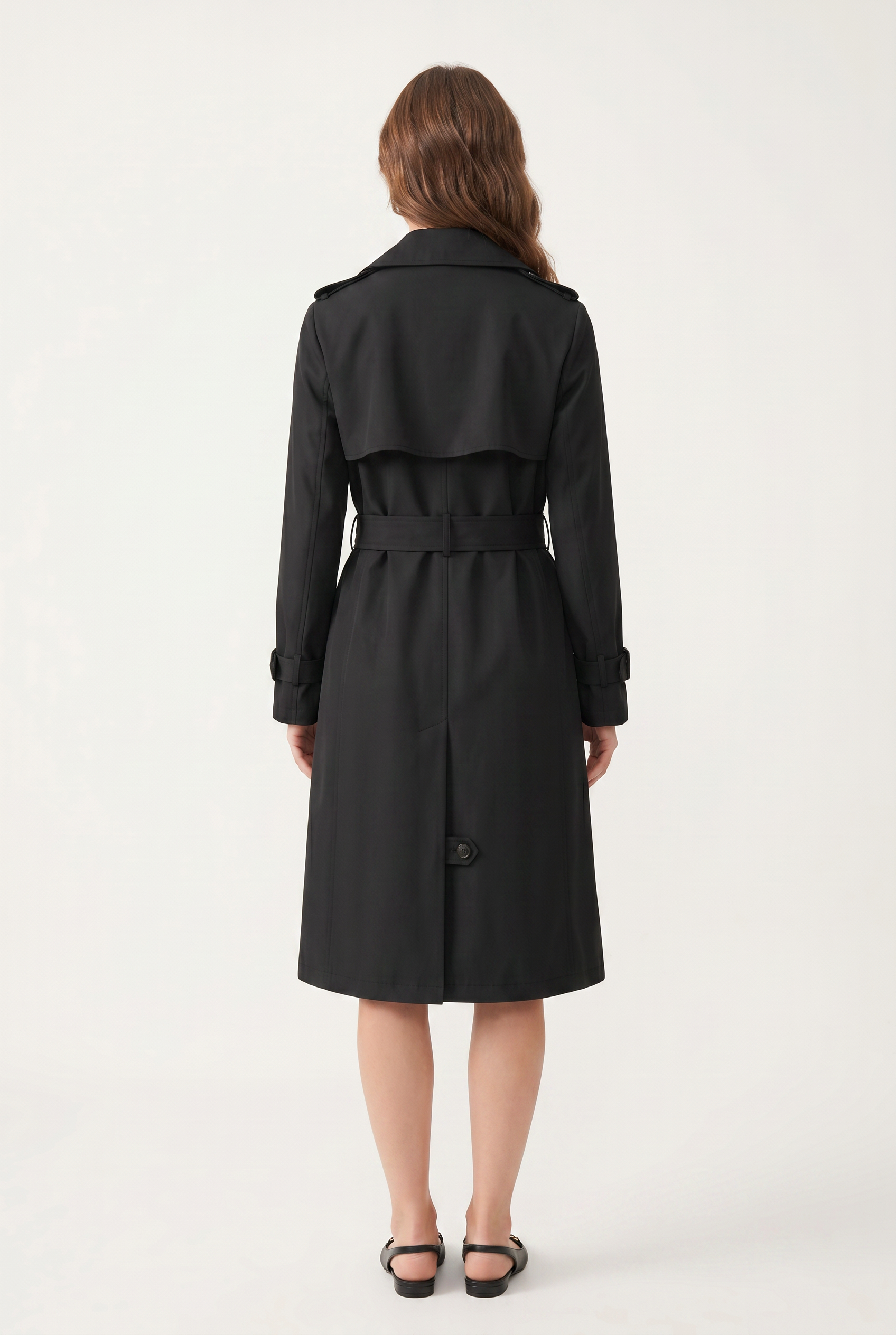 Kvindernes trench coat med notch lapel og dobbelt knaplukning