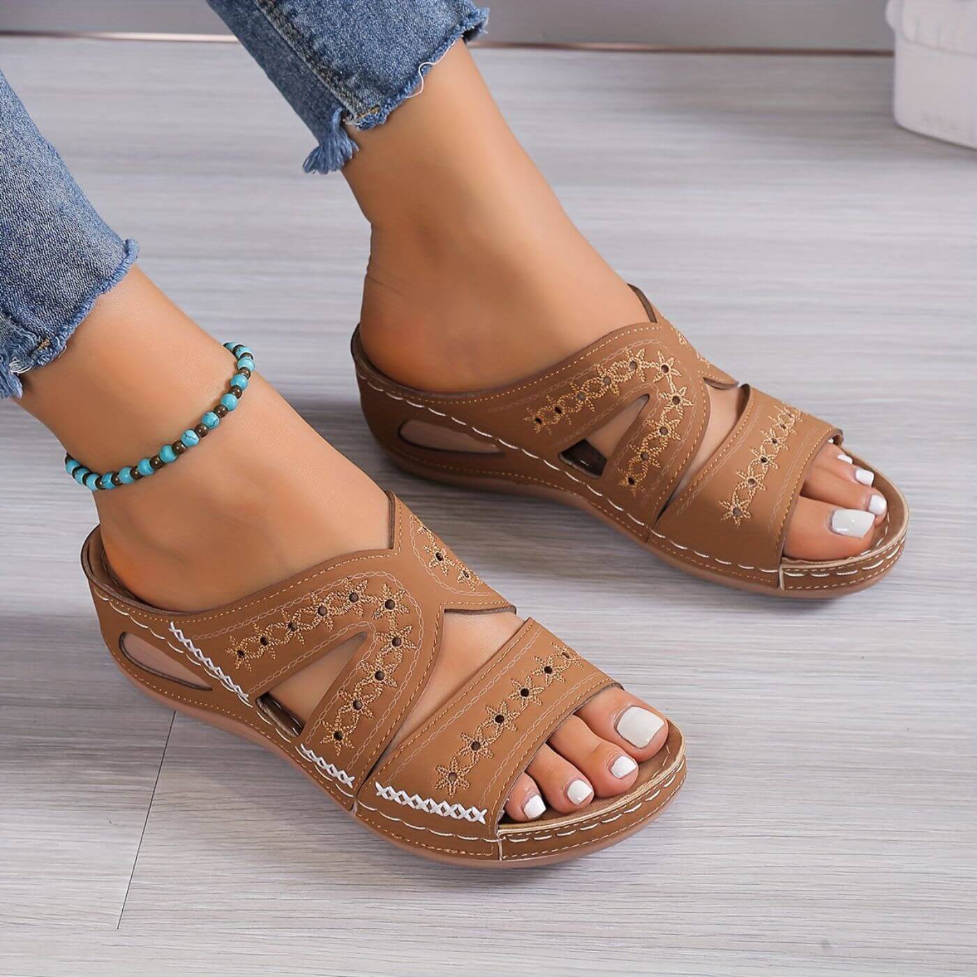 Women’s Slip-Resistant Orthopedic Sandals