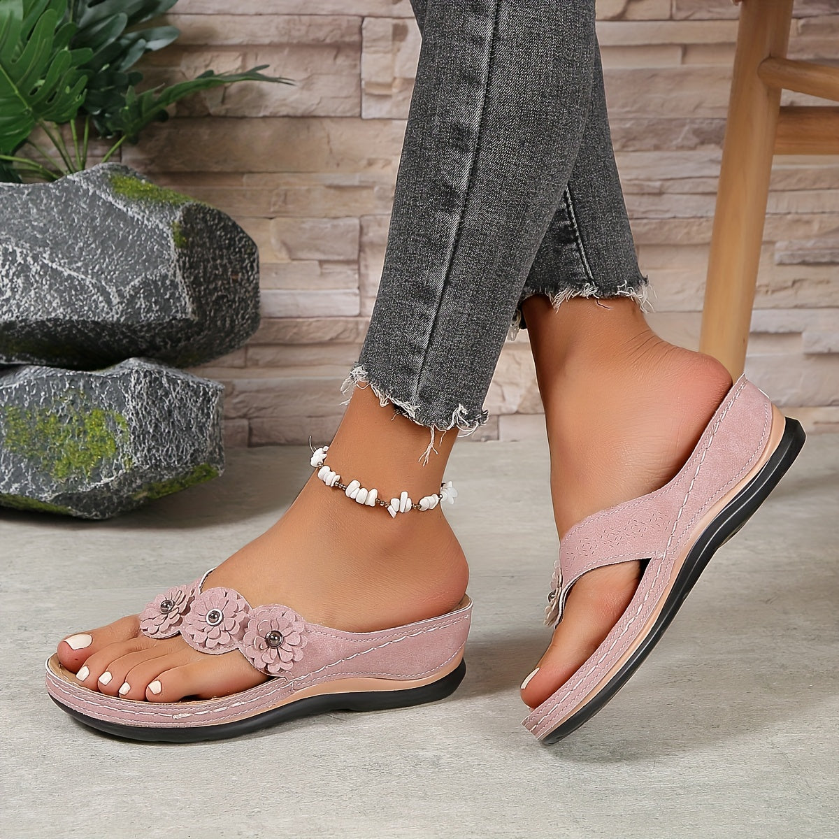 Women’s Orthopedic Slip-On Sandals with Cushioned Insole and Supportive Fit