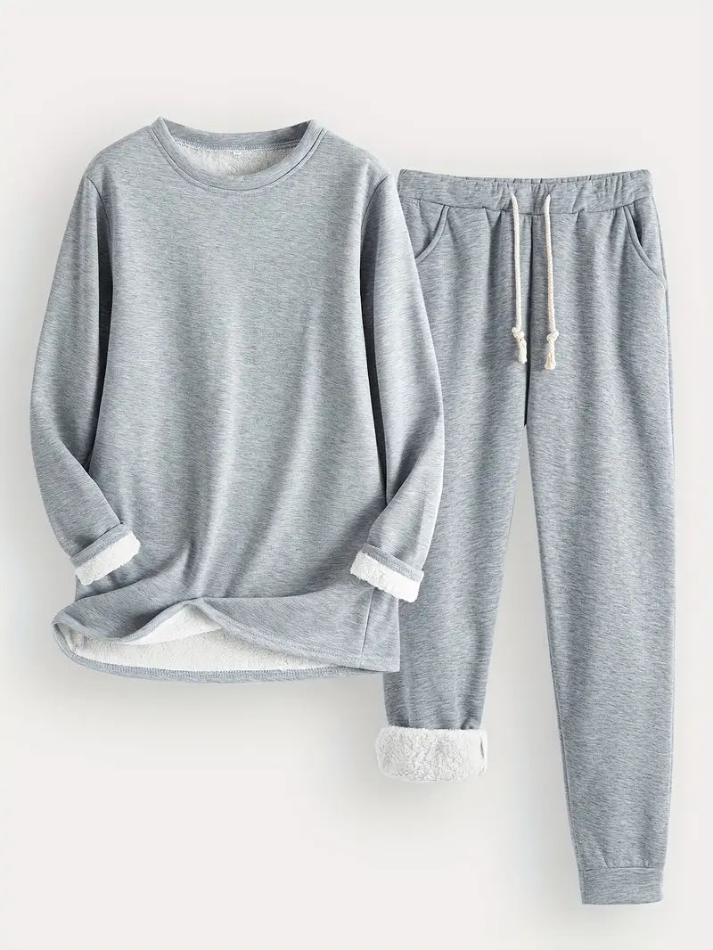 Women’s Two Piece Lounge Set with Soft Fleece Lining