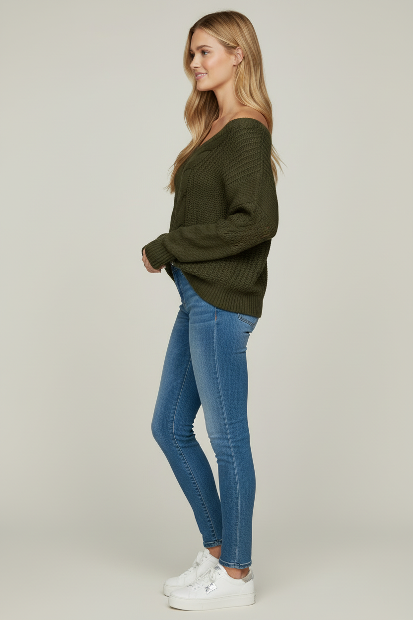 Afslappet Pasform Strik Sweater med Rund Udsnit og Lange Ærmer