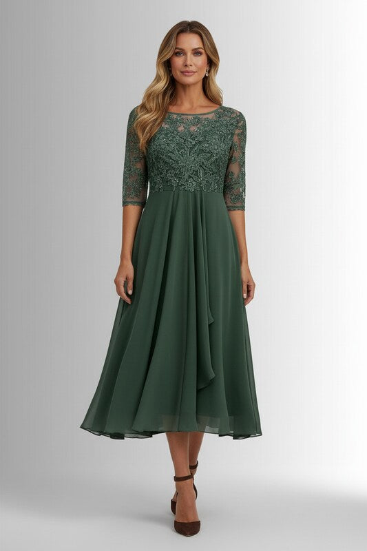 Elegant Blonde Kjole med Lagdelt Nederdel